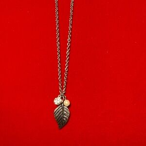 Silver Leaf Pendant Necklace